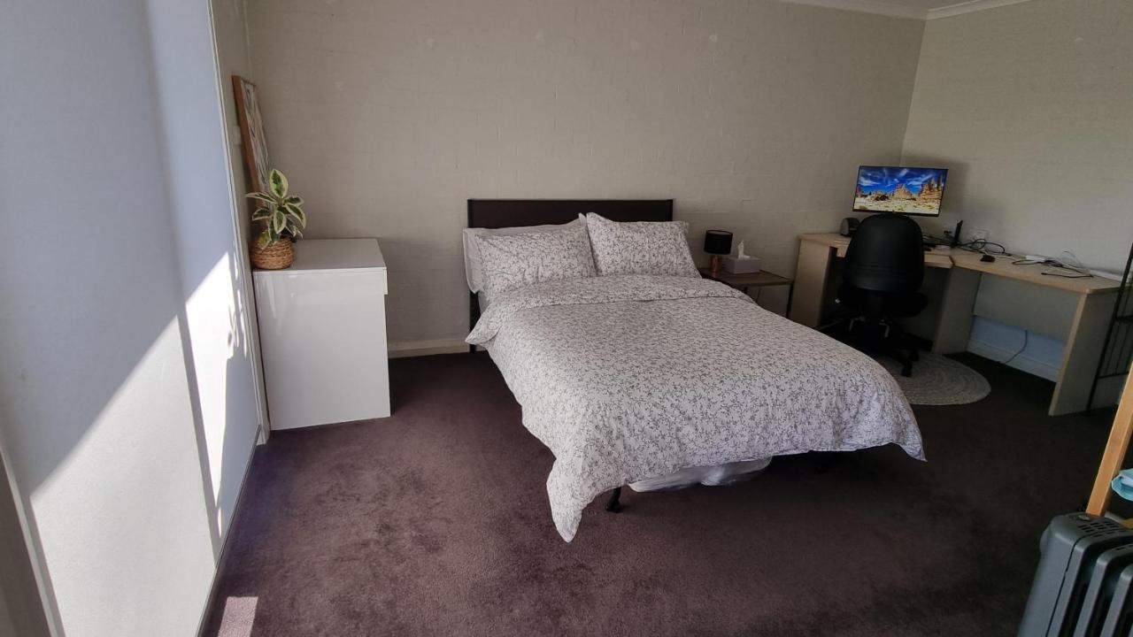 Guest Suite In Duffy Weston Creek Exteriér fotografie